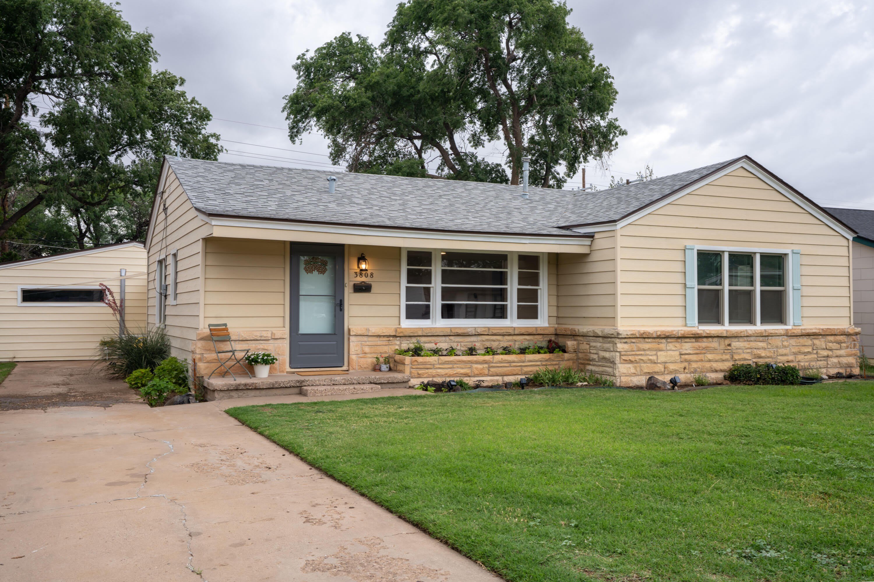 3808 33rd Street – photo 3