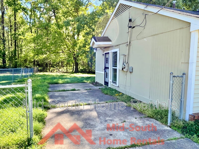 4258 Briarberry Ln – photo 4