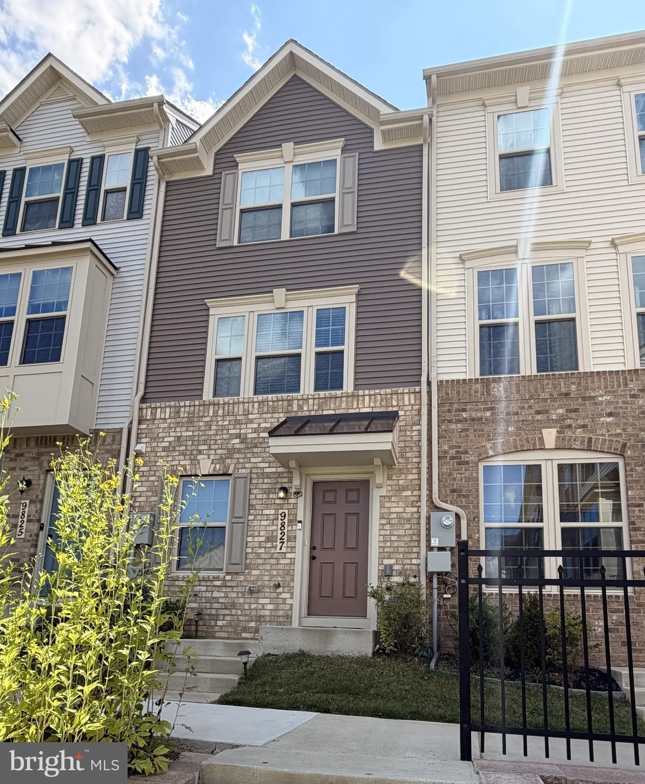 9827 POSTERITY LN – photo 2