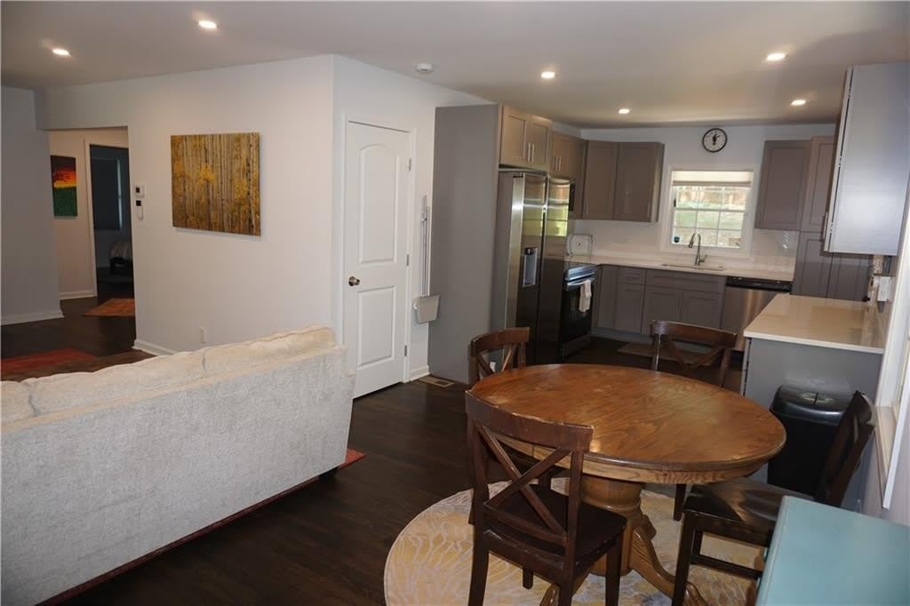 2163 Lilac Lane – photo 3