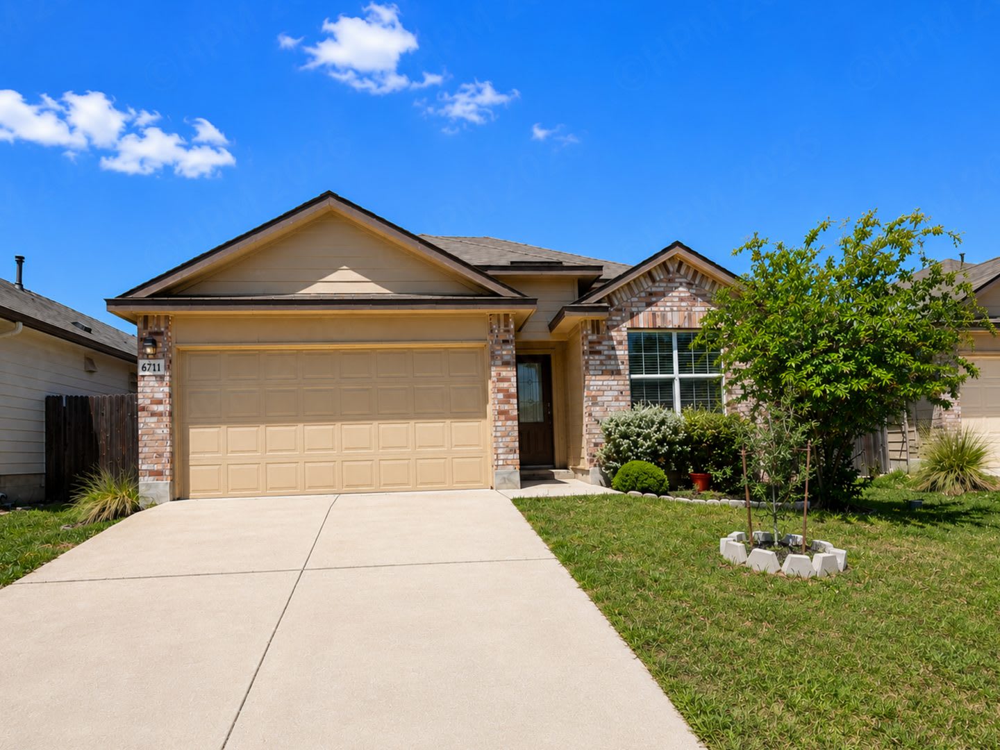 6711 Hoffman Plain, San Antonio, TX 78252 – photo 1