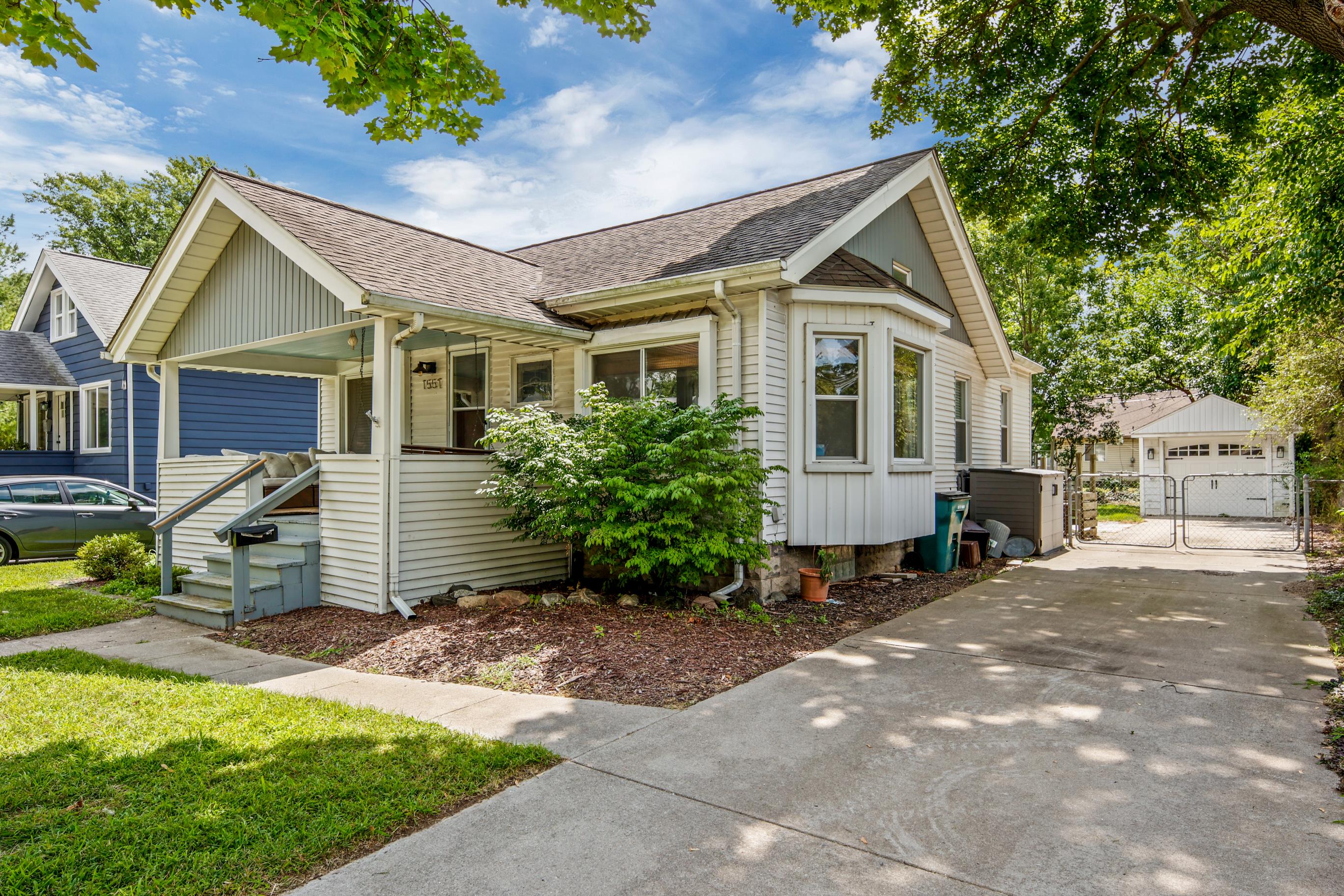 1557 W Saratoga St – photo 4