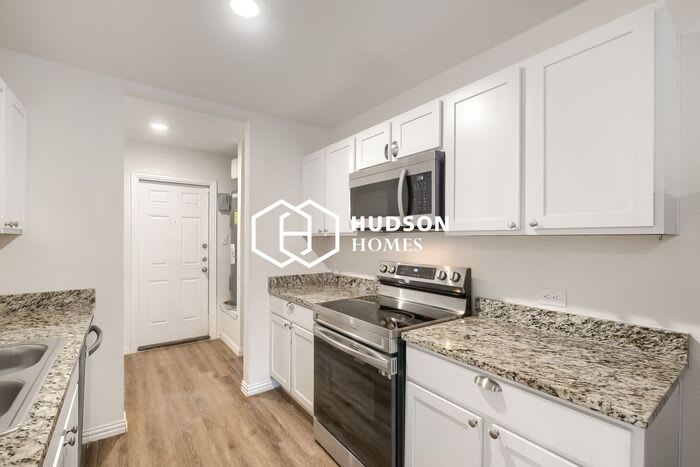 707 Sewanee Street – photo 5