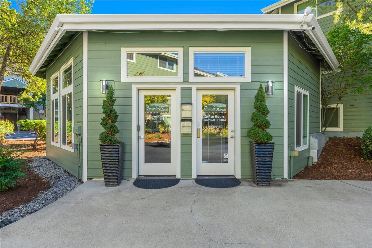 Cascade Woods Apartments – photo 4