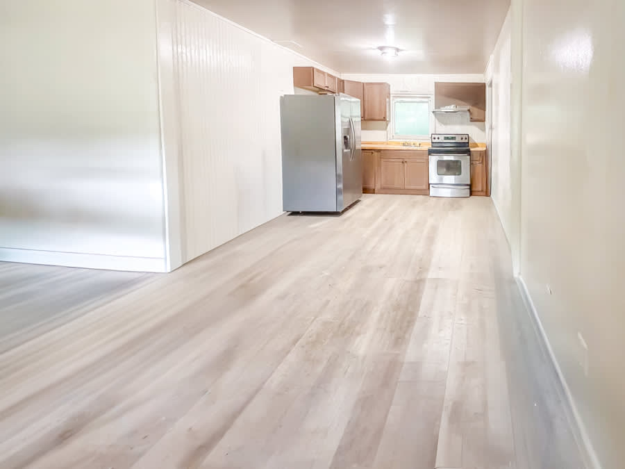 2235 N Whitehill Dr – photo 2