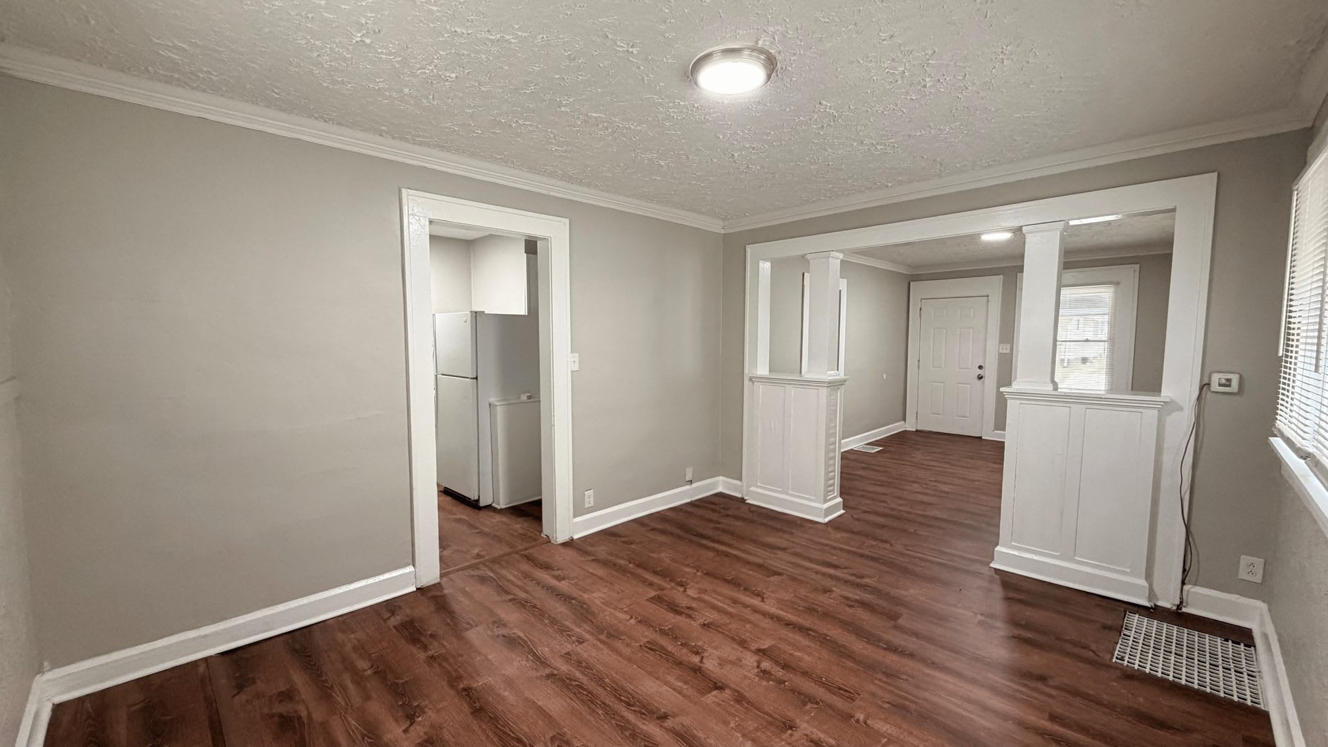 610 N Linwood Ave in Indianapolis, IN! This charming house features 2 bedrooms and 1 full bath – photo 4