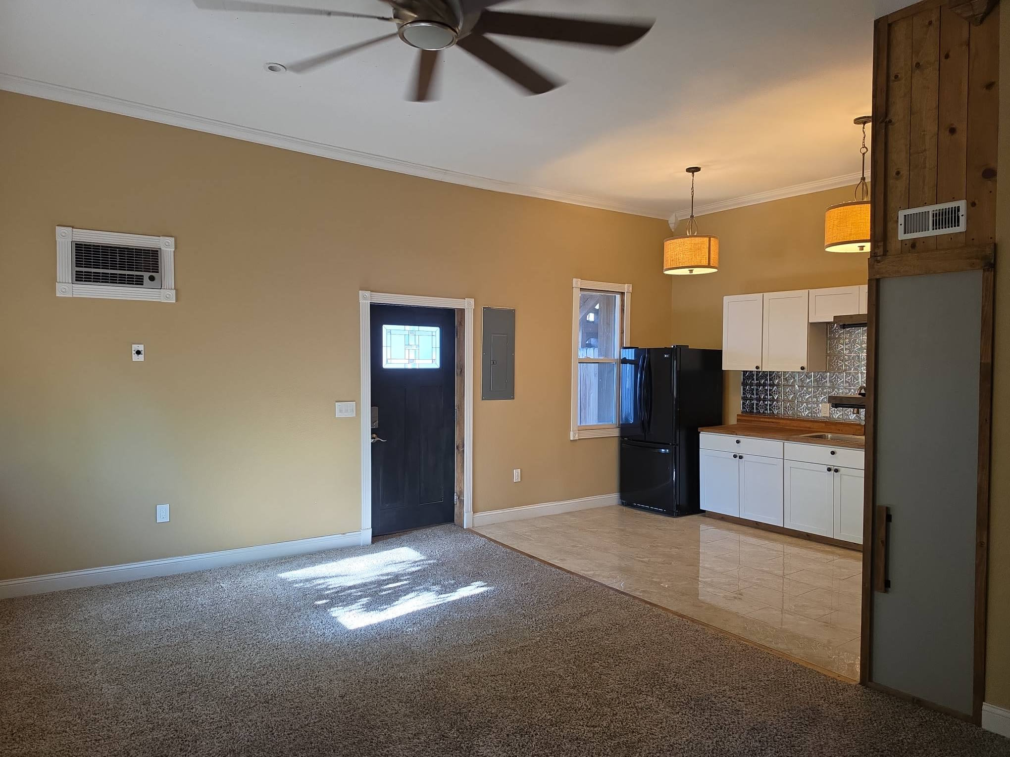 549 W Main St – photo 5