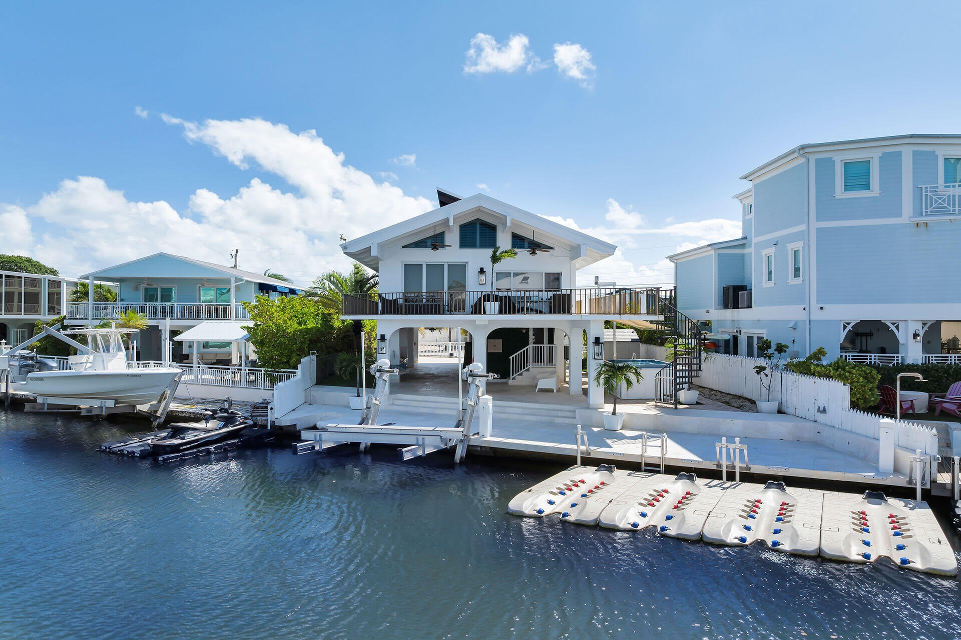 218 Aberdeen Court – photo 3