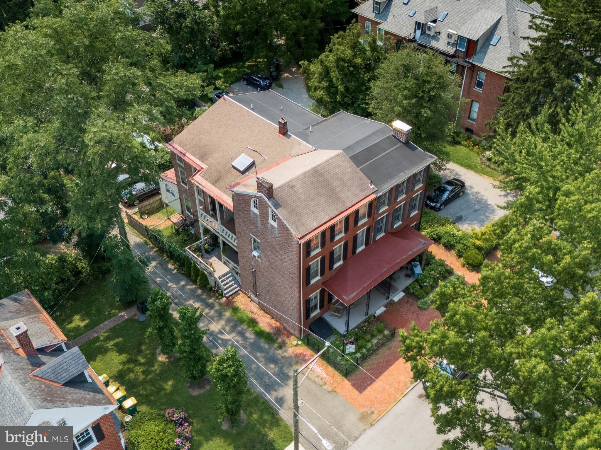318 N MATLACK Street – photo 3