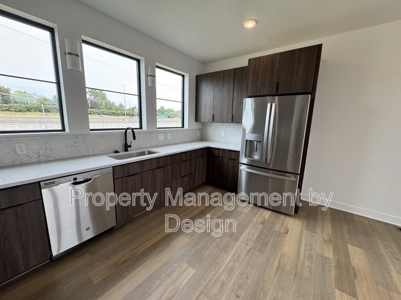 1371 Keosauqua Way – photo 5