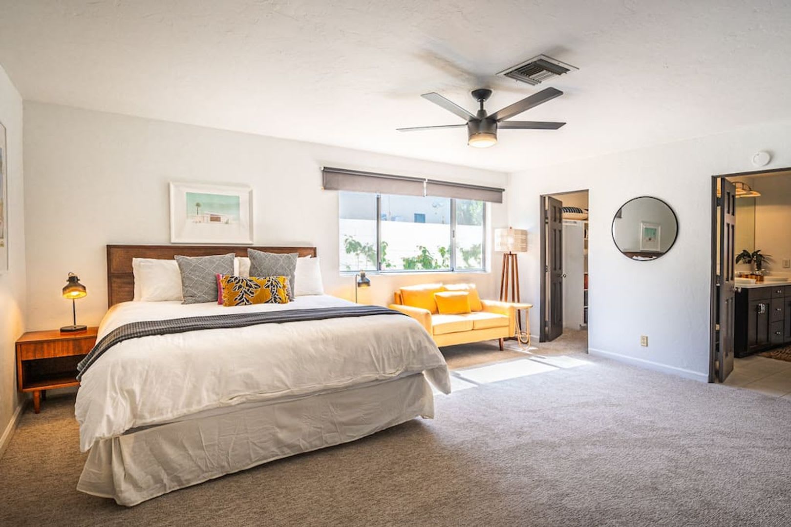 Luxury Mid-Century Retreat in the Heart of the Historic Movie Colony (Monthly Only – photo 2