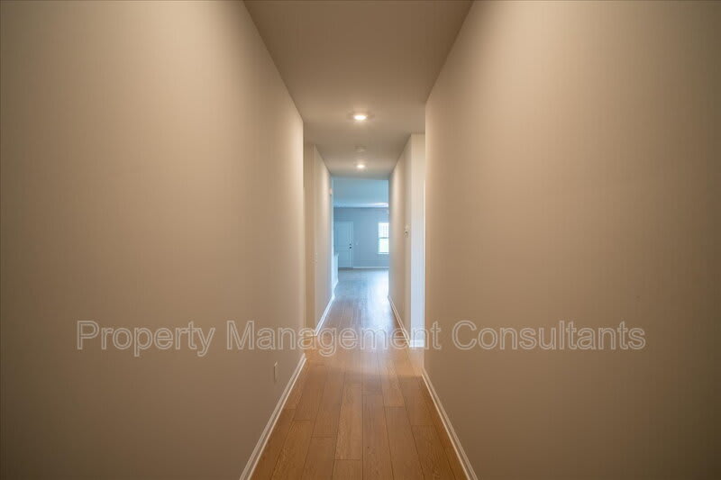 22845 Dashwood Lane – photo 4