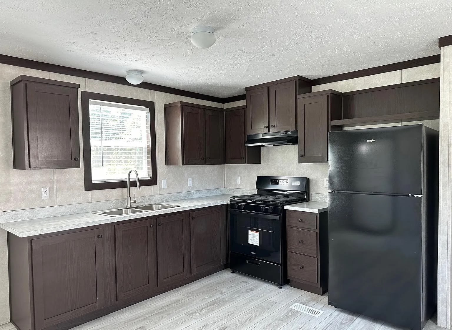 2510 Sheridan Rd – photo 4