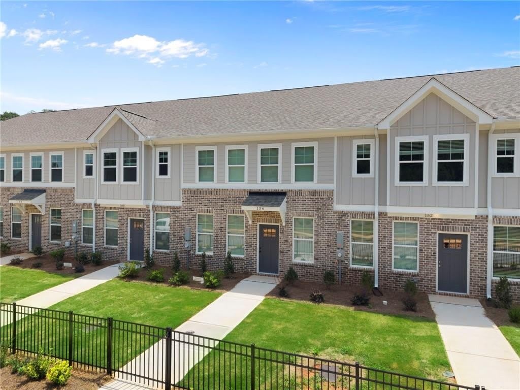 156 Flier Drive – photo 4