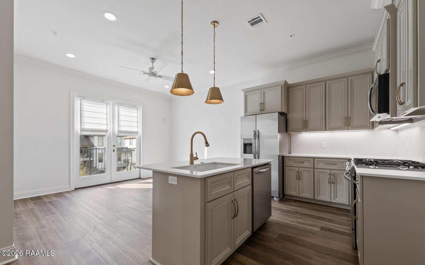 200 Prescott Boulevard – photo 3