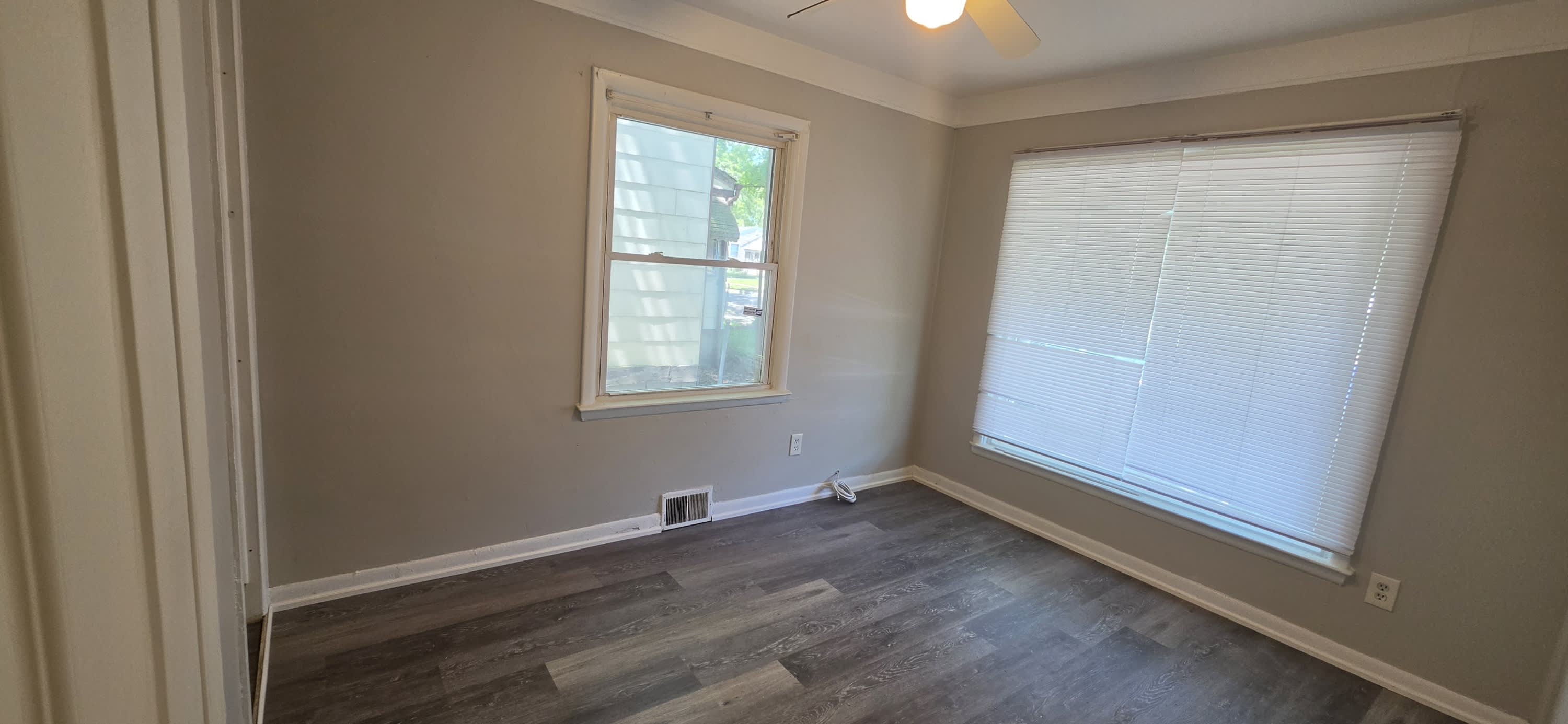 11332 Republic Avenue – photo 4