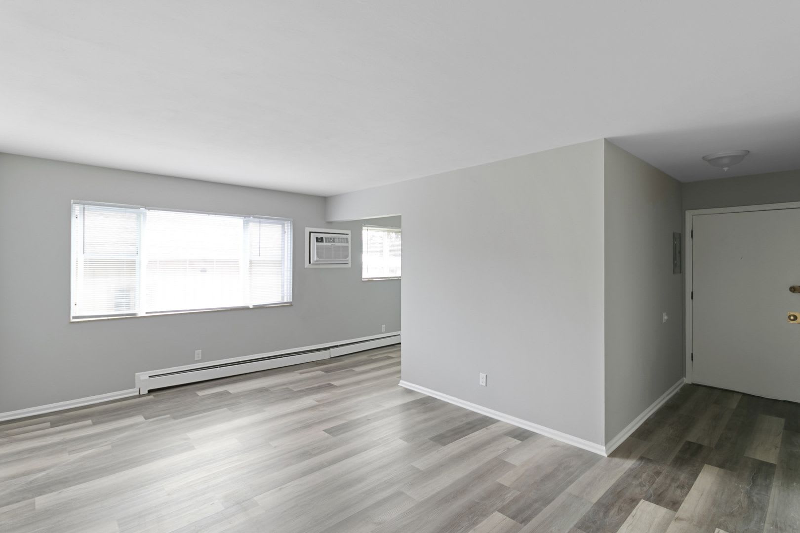 Skyline Apartments – photo 5