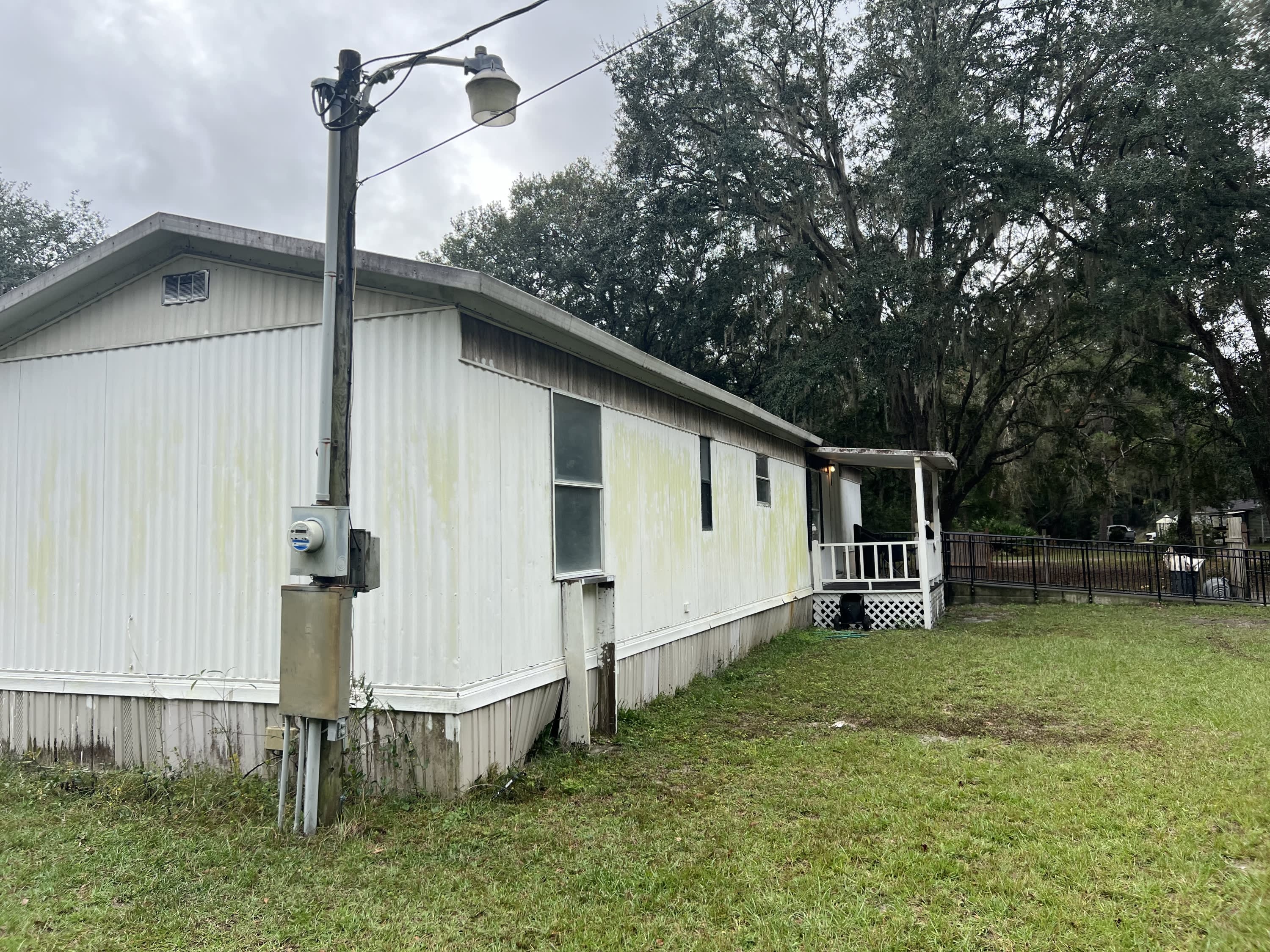16323 Northeast 137th Terrace – photo 3
