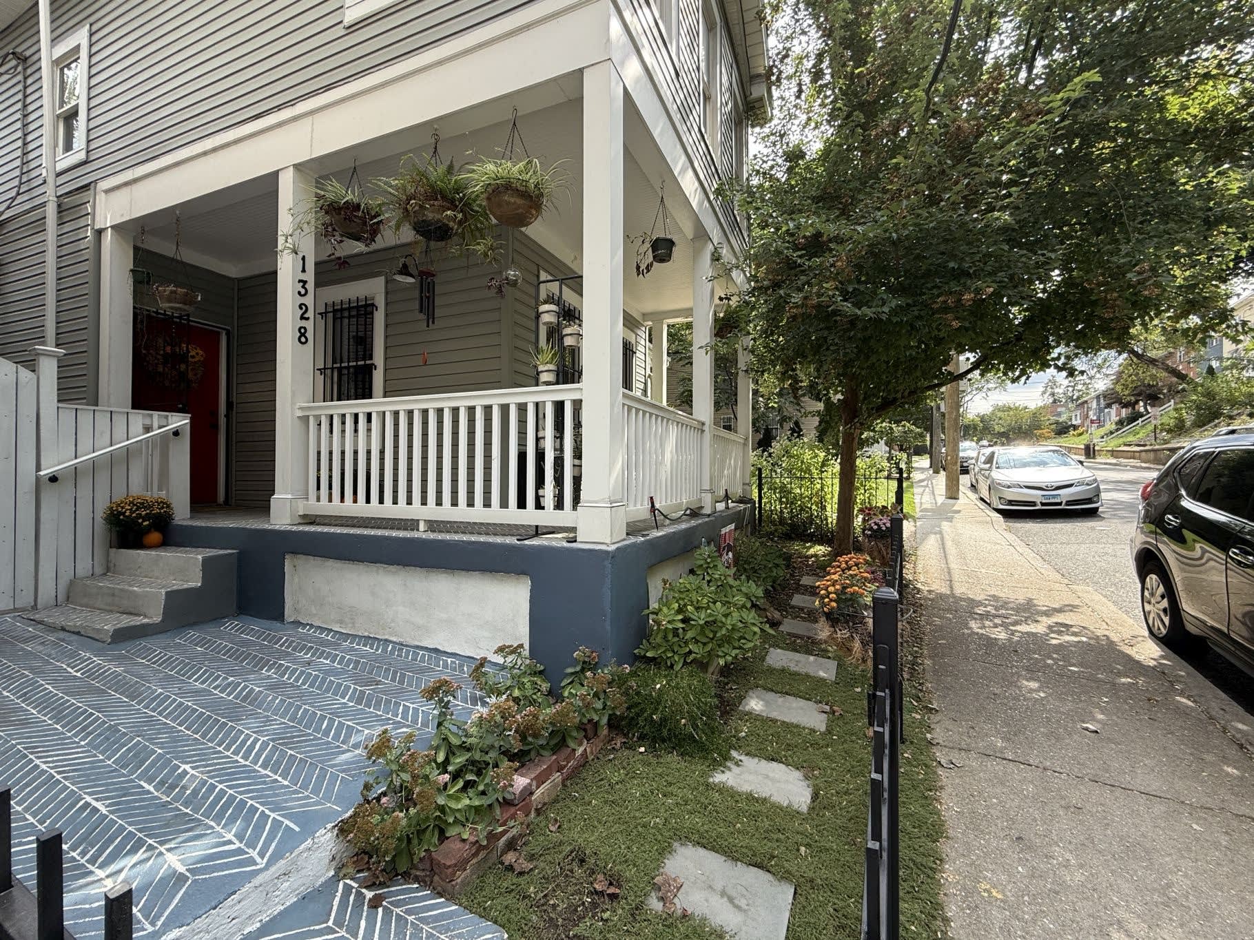 1328 Morris Rd SE – photo 3