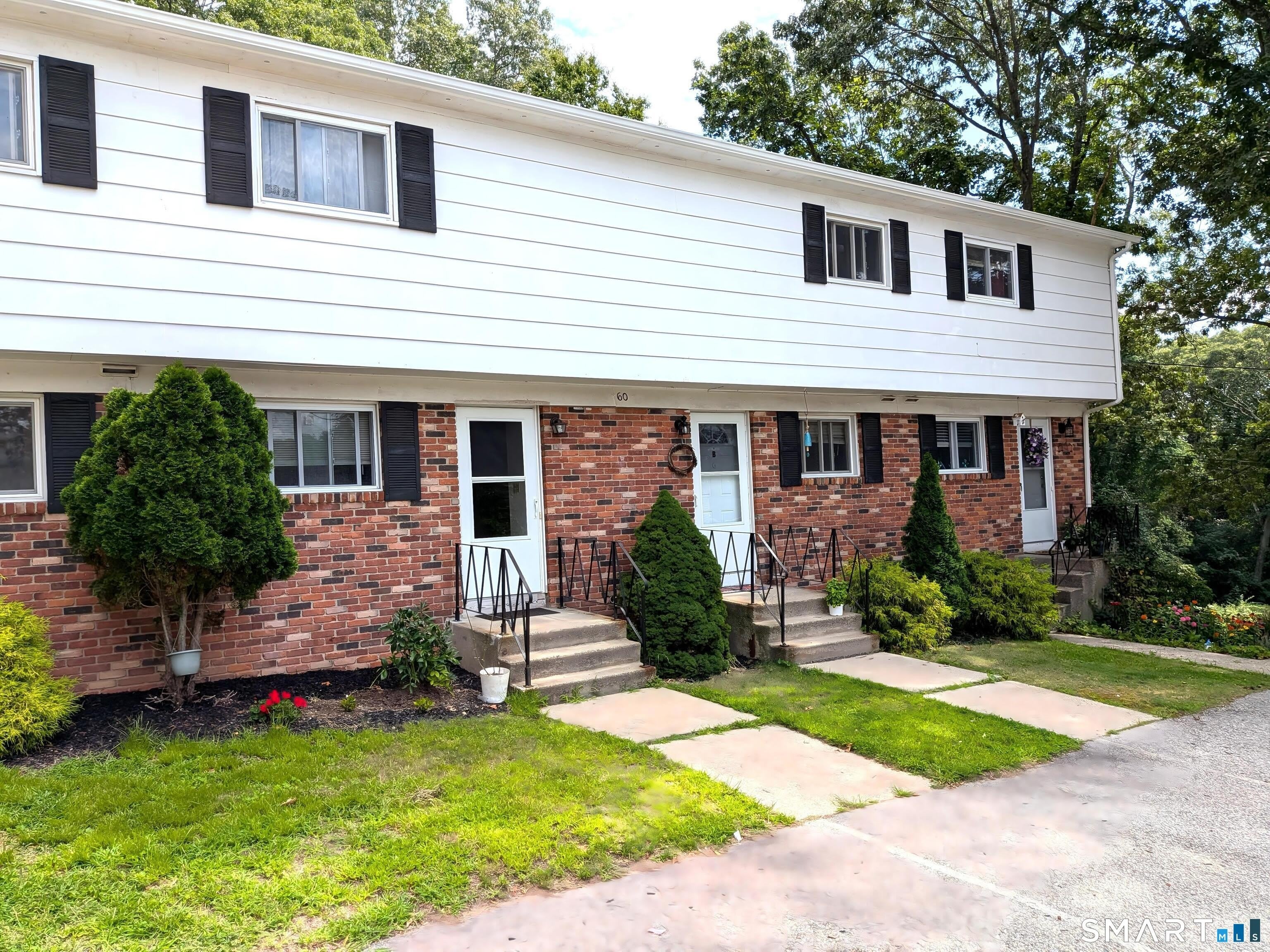 60 Skyline Drive – photo 2