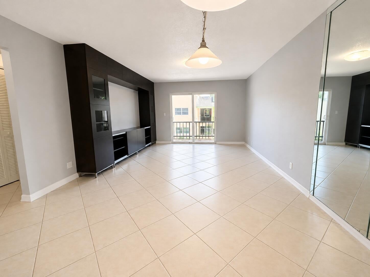 4116 NW 88TH Avenue – photo 5