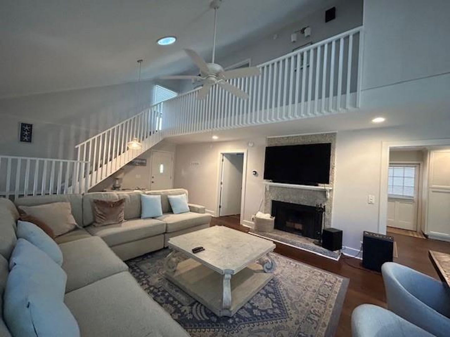 231 Menendez Ave, St Simons Island, GA 31522 – photo 2