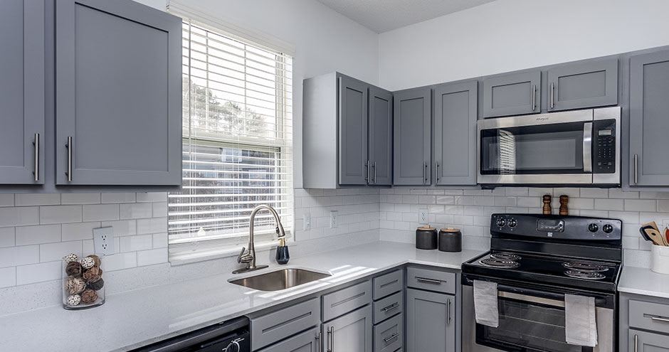 High House at Cary Apartments – photo 2