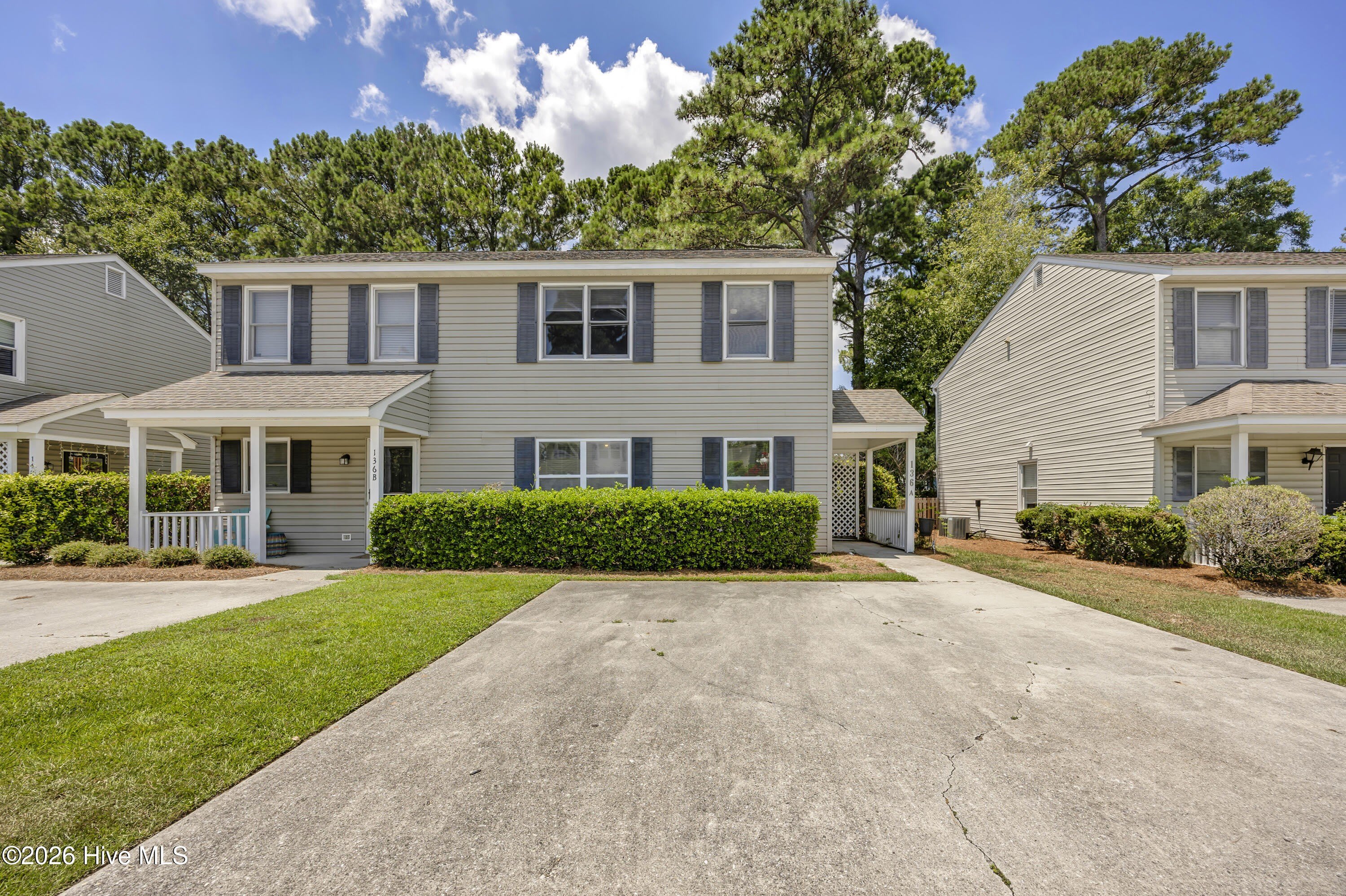 136 Lullwater Drive – photo 1