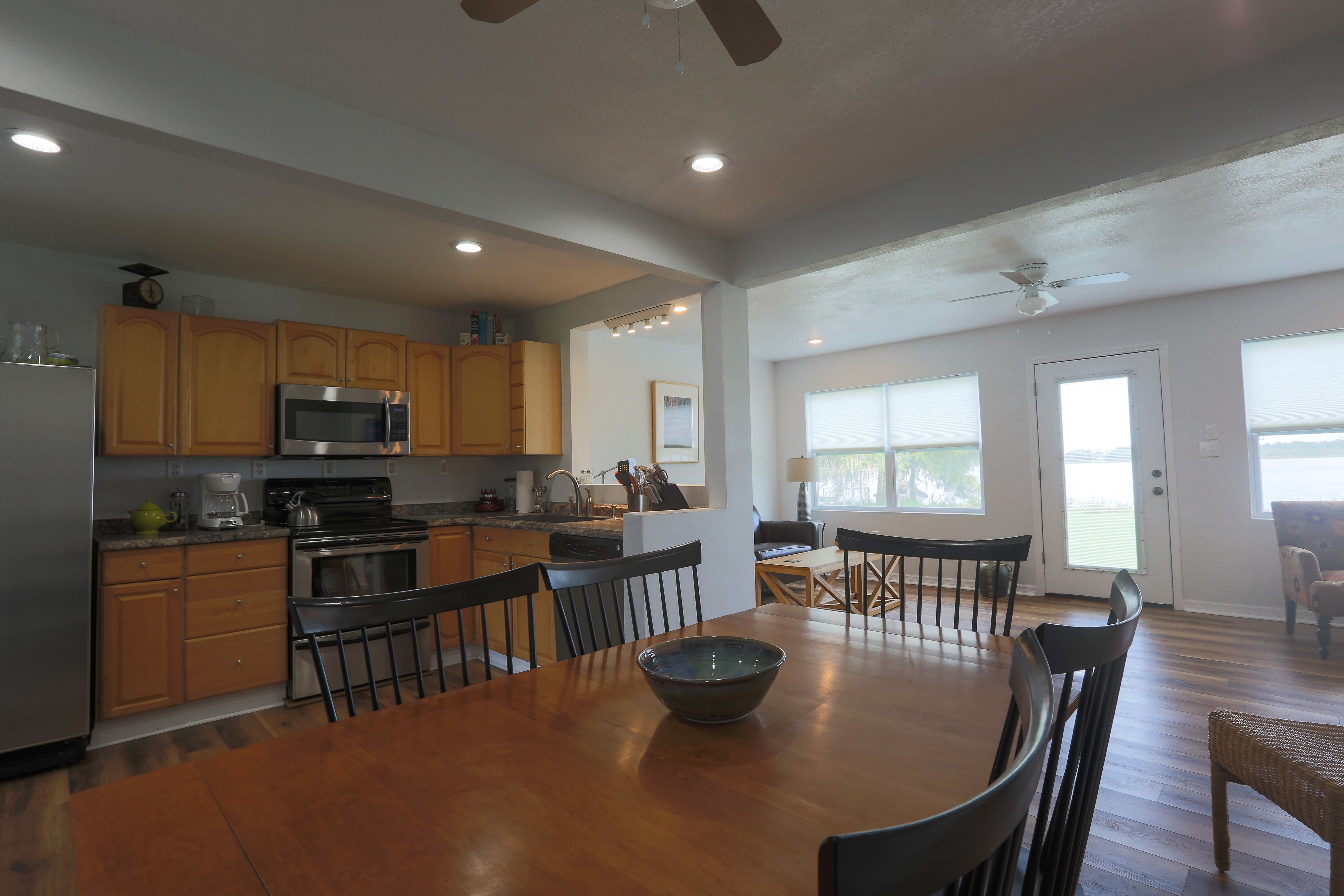 900 Lake Jessie Dr – photo 3