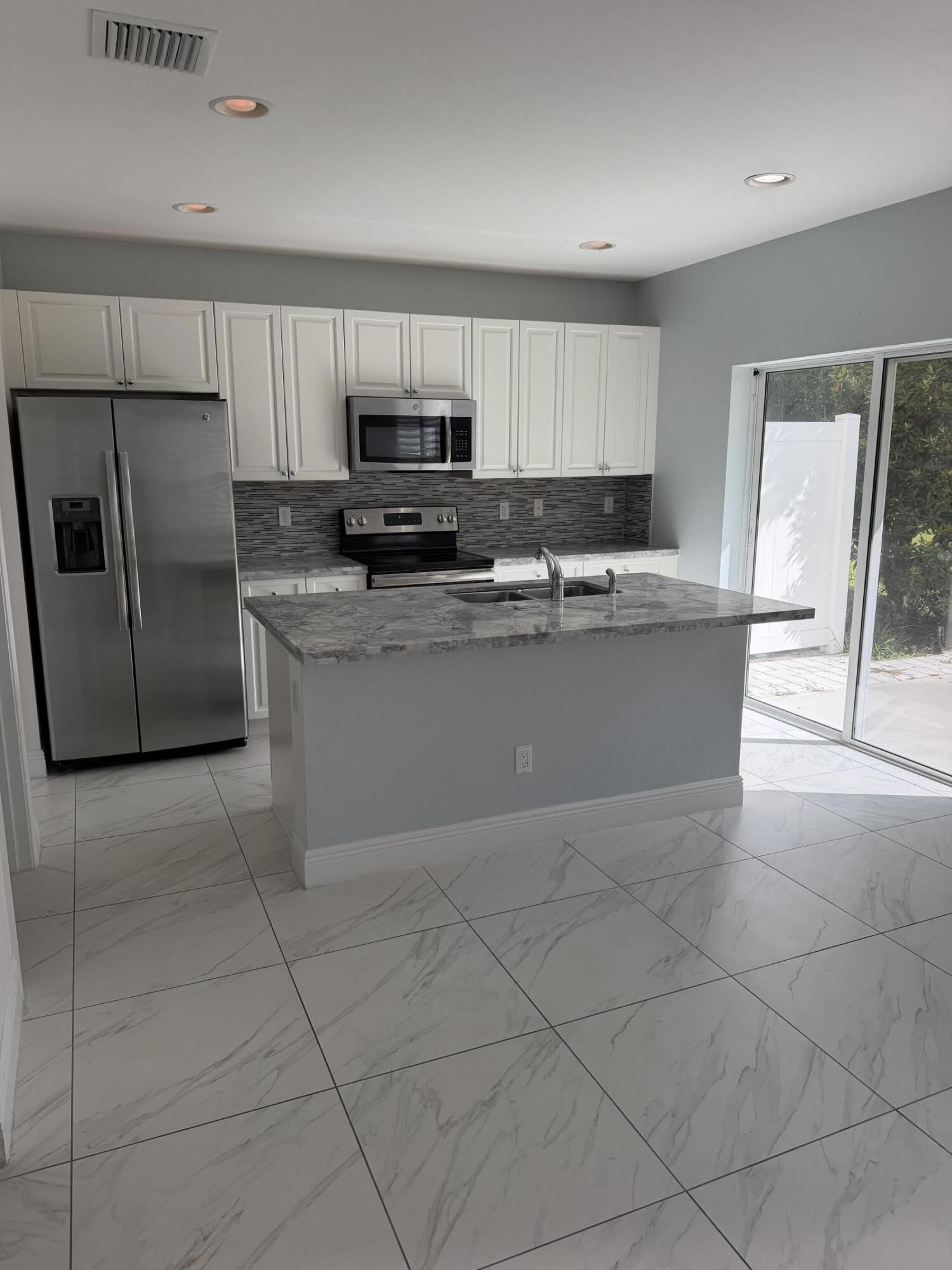 2810 Nw Treviso Circle – photo 4