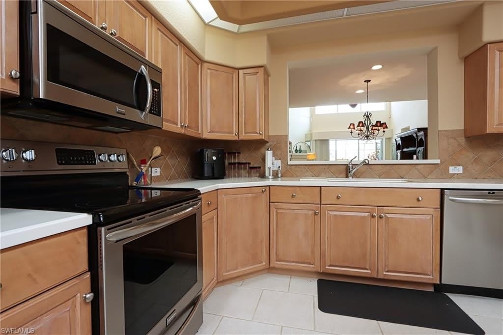 5901 Ashford Ln – photo 5