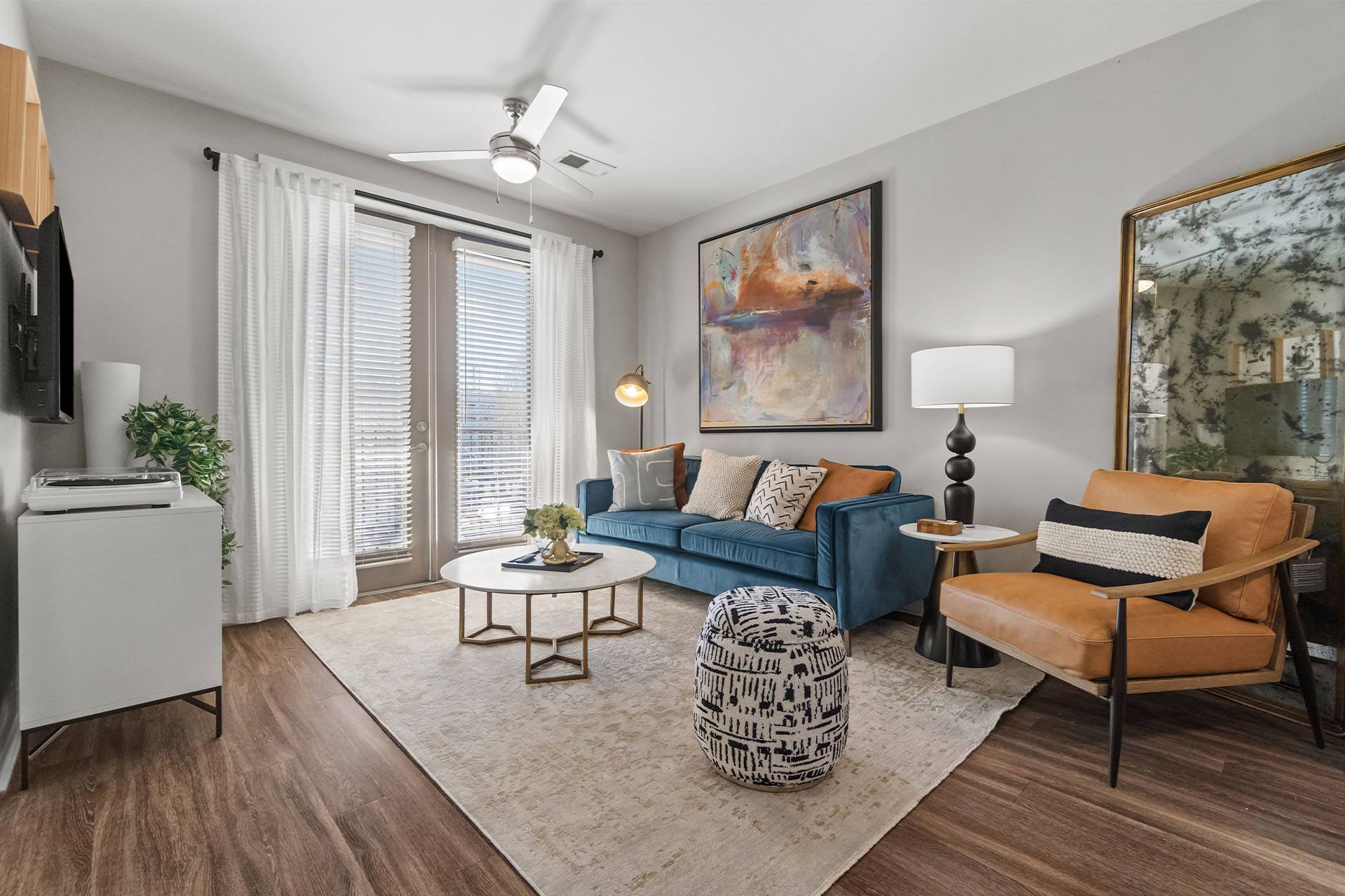 1010 Dilworth Apartments – photo 4