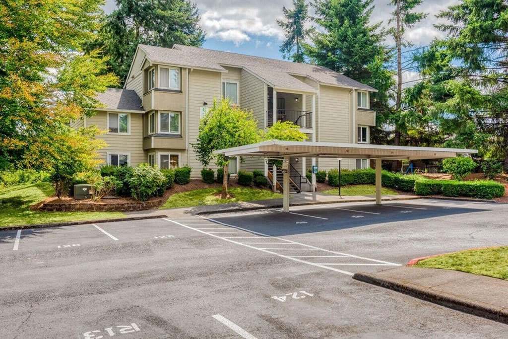 Willamette Falls Court Apartments – photo 2