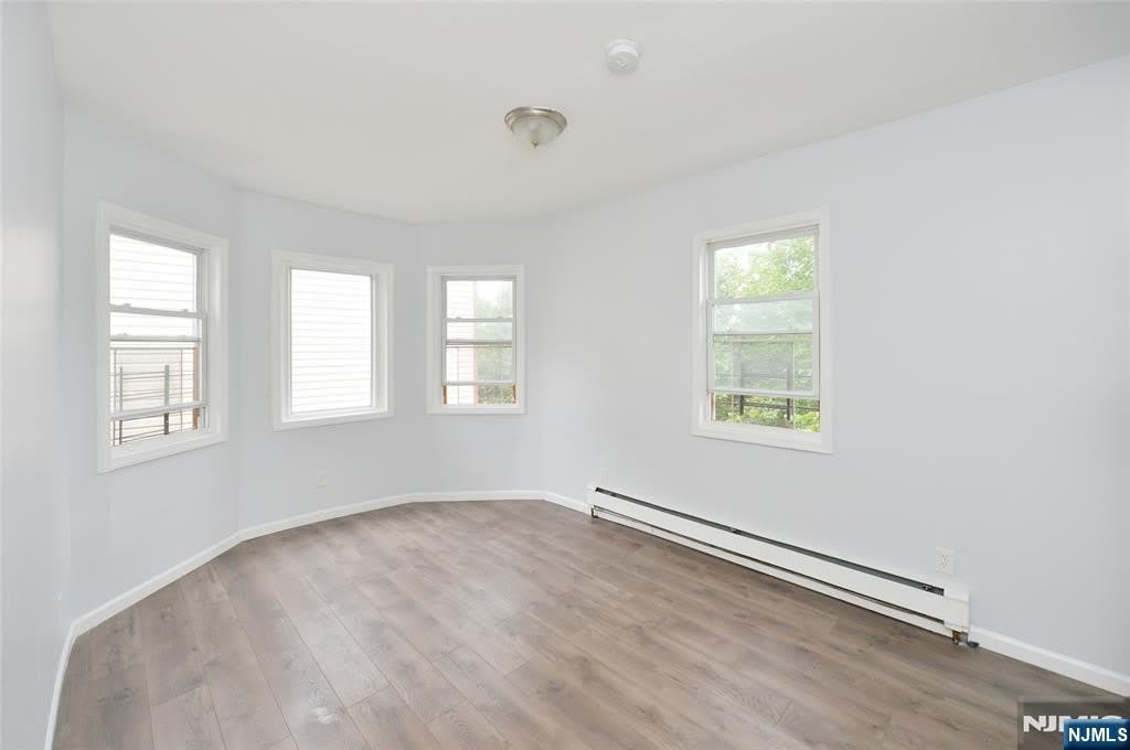 45-47 Hedden Terrace – photo 3