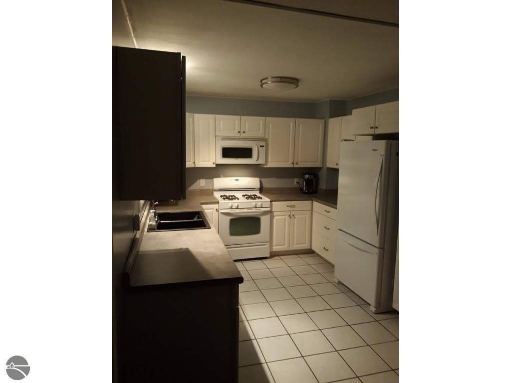 3134 Horseshoe Drive – photo 3