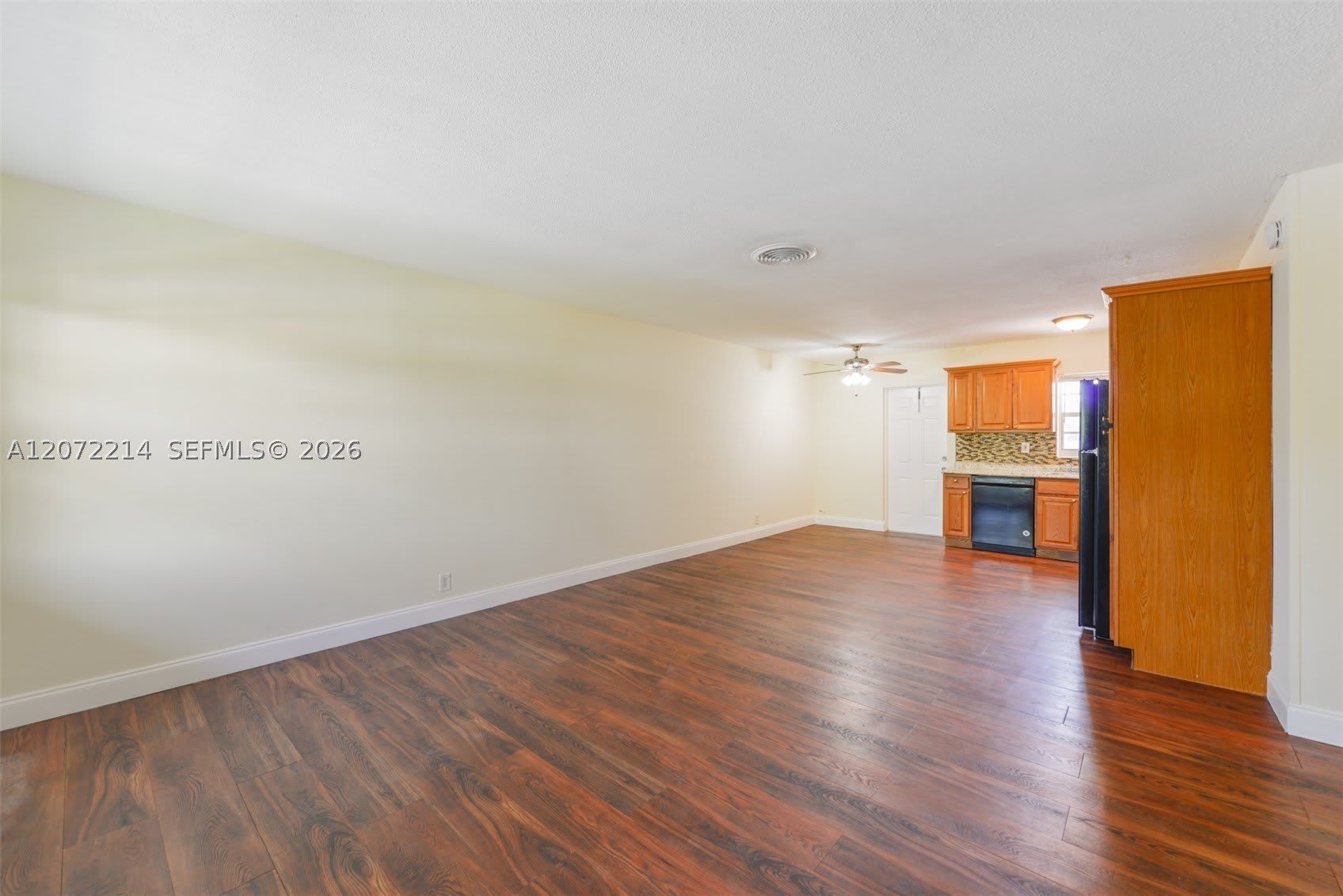 5420 NE 22nd Ter – photo 3