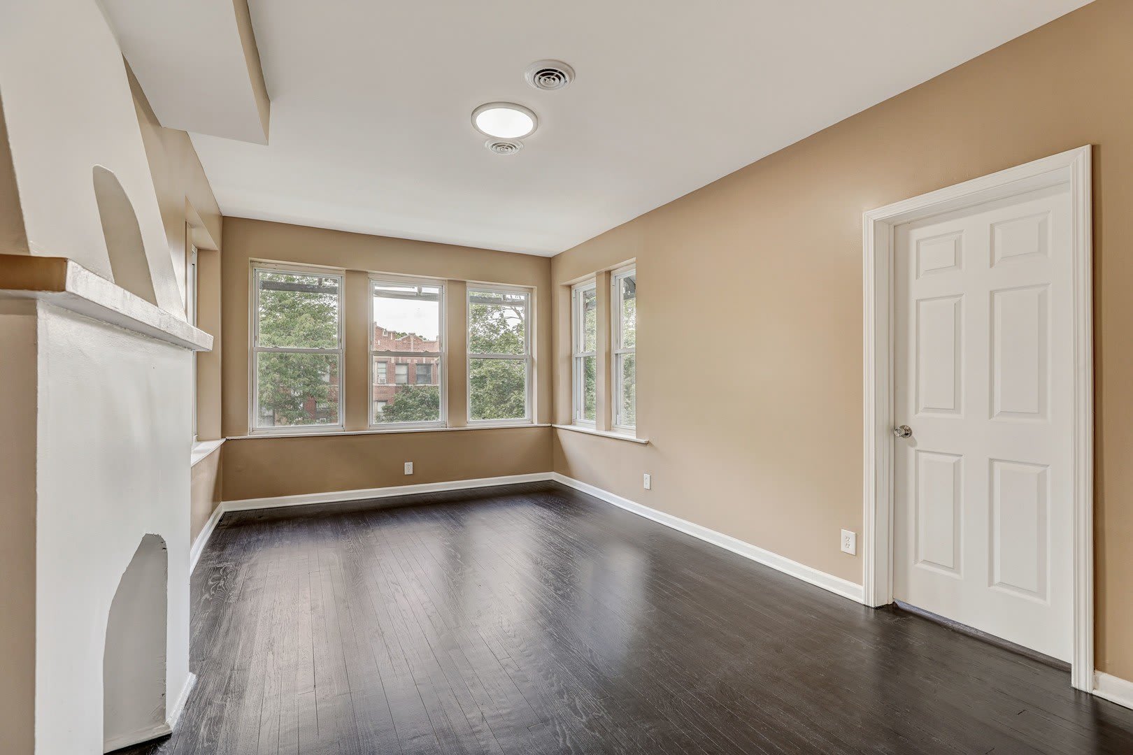 6723 S Chappel Avenue – photo 4