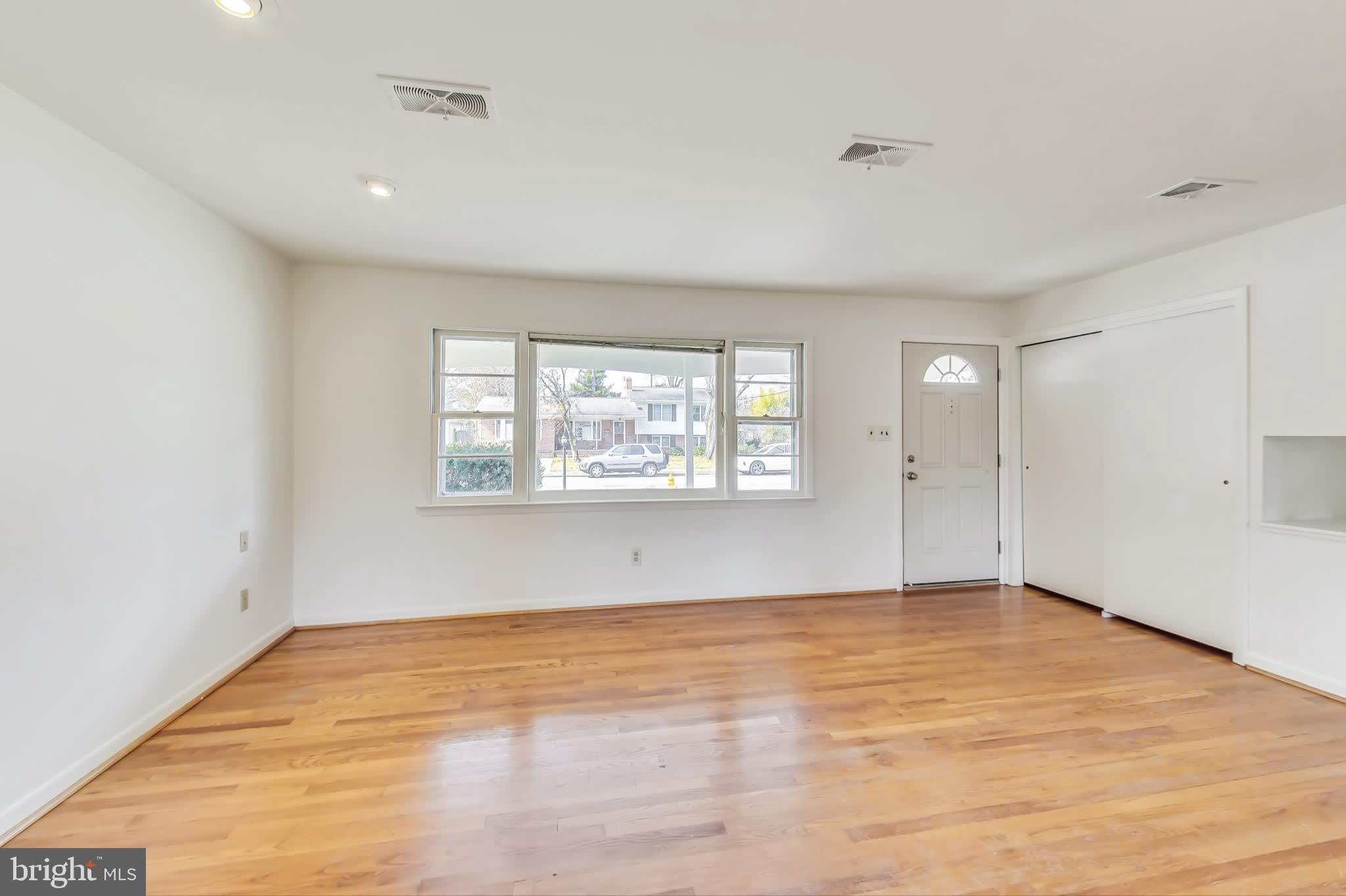 1208 PINEWOOD Drive – photo 5