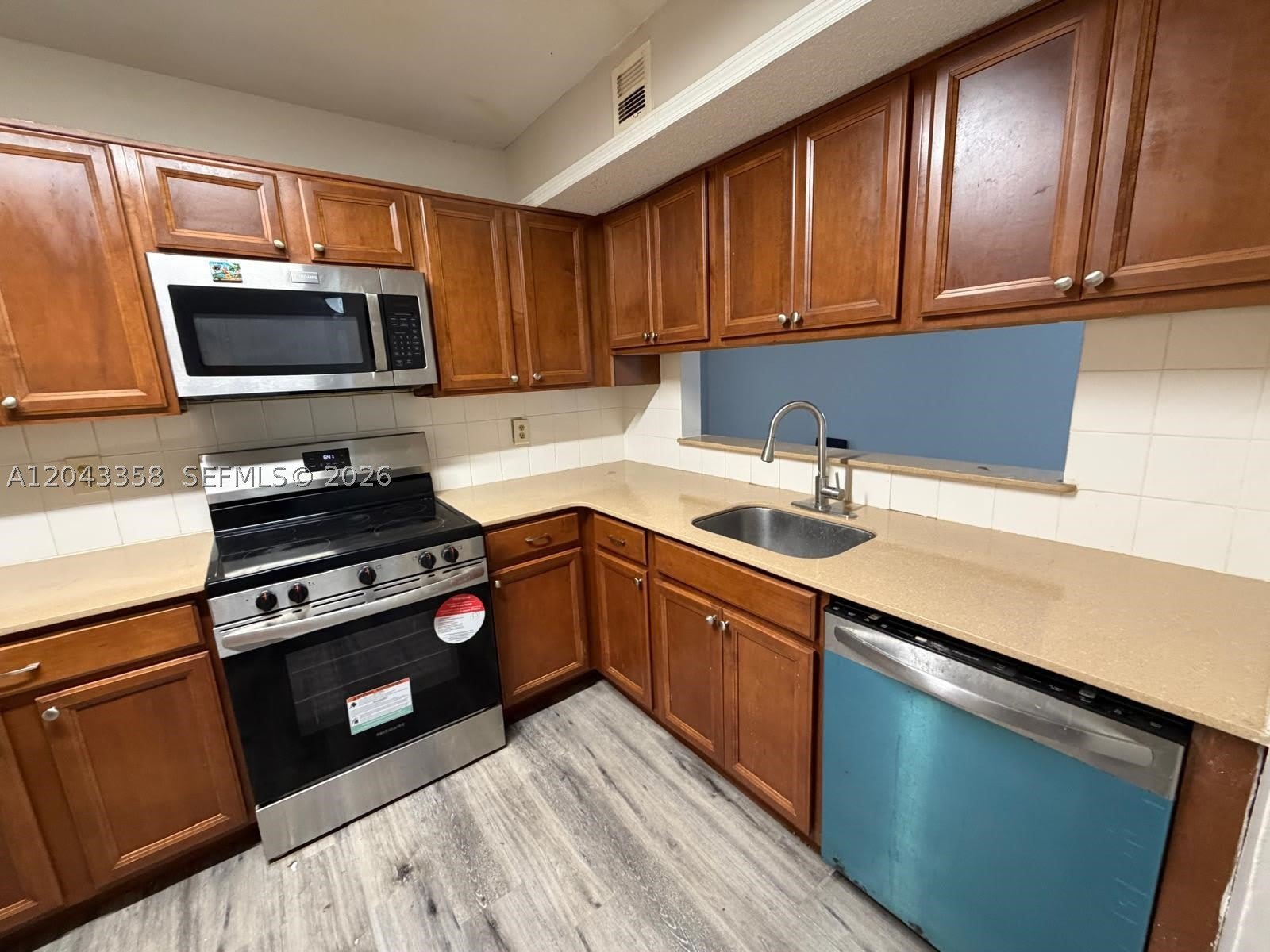 3400 Foxcroft Rd – photo 4