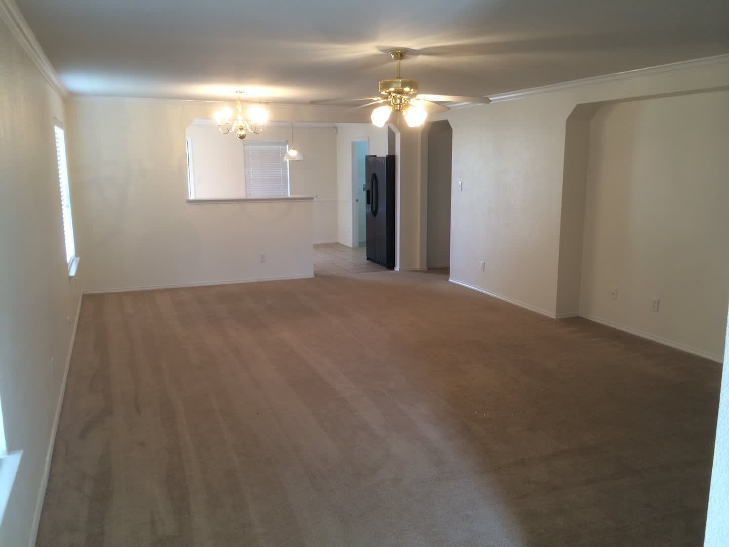 Welcome home to 16246 Stallion Ranch! – photo 2