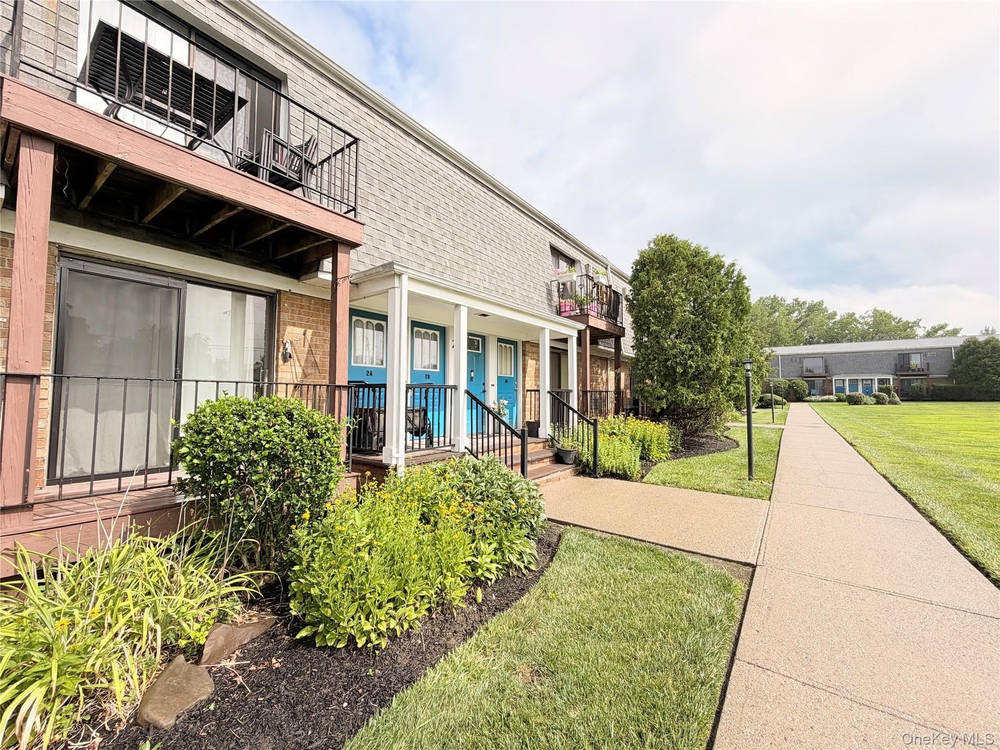 2 Fortune Road W – photo 2