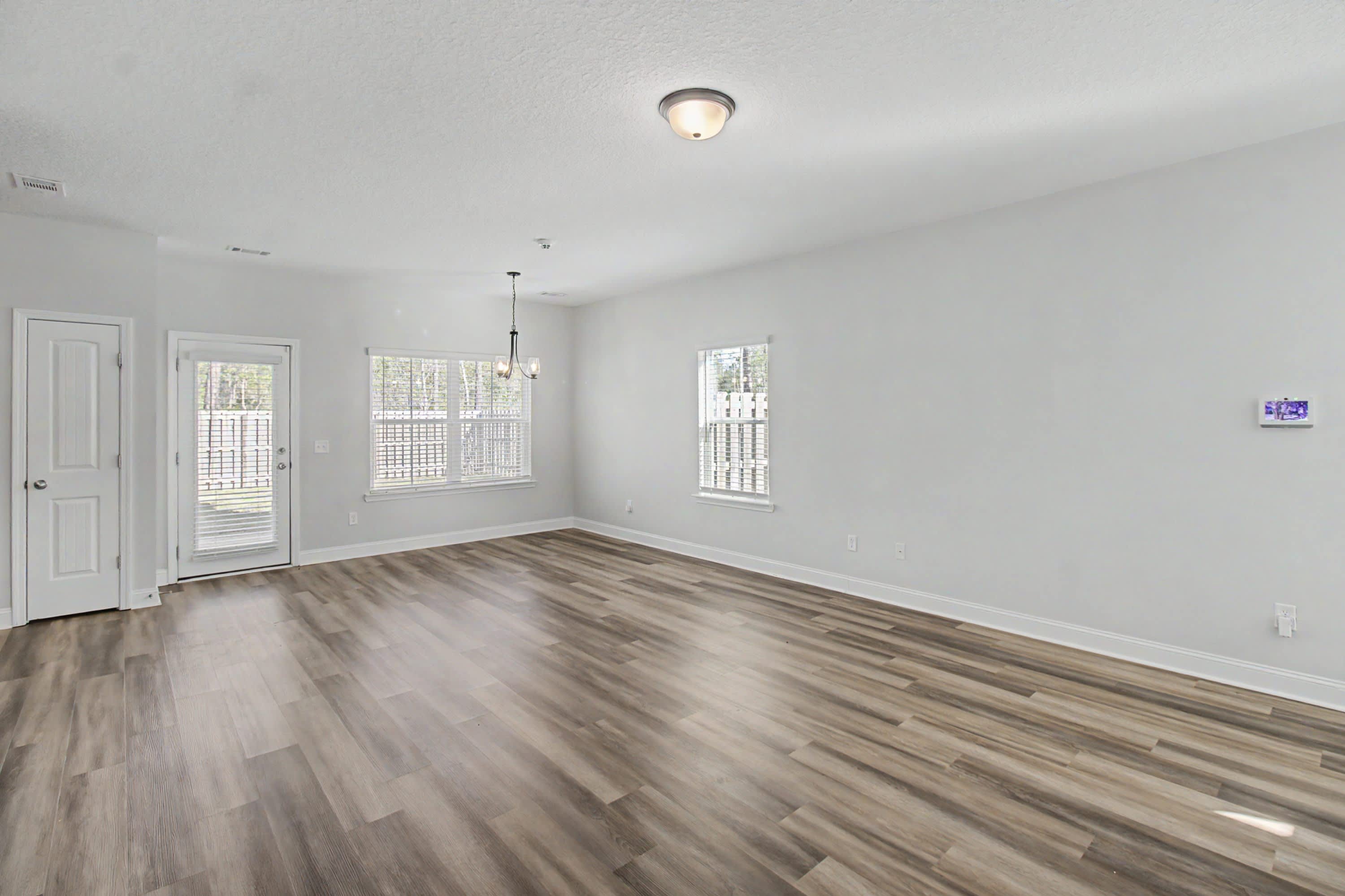 1257 Grayson Avenue – photo 3