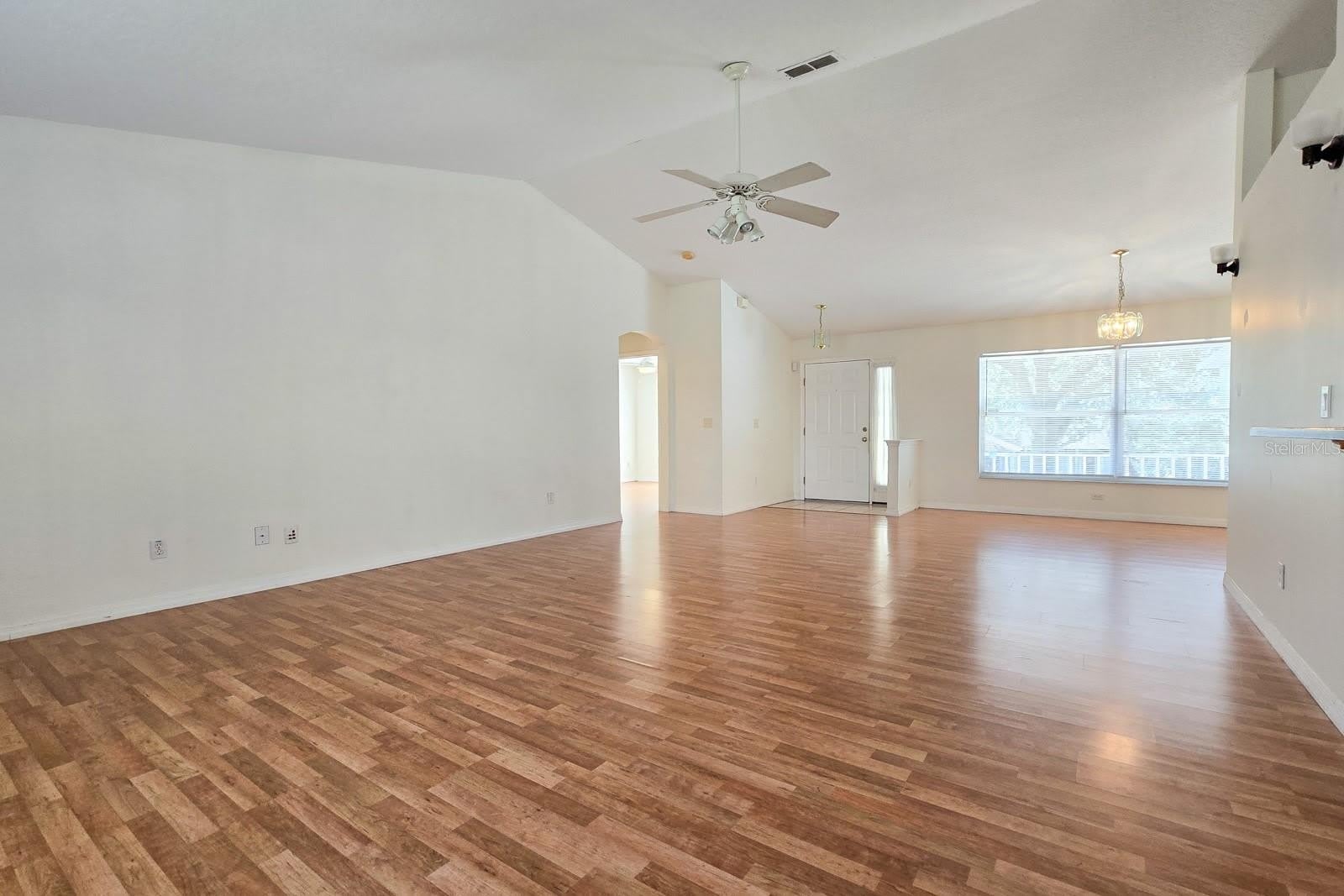 10417 LAKE HASSON Circle – photo 4