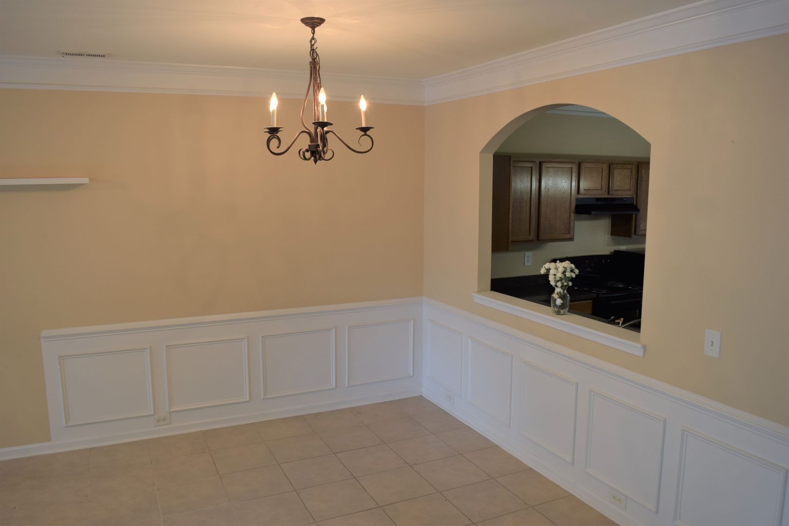 Beautiful Townhome – photo 5