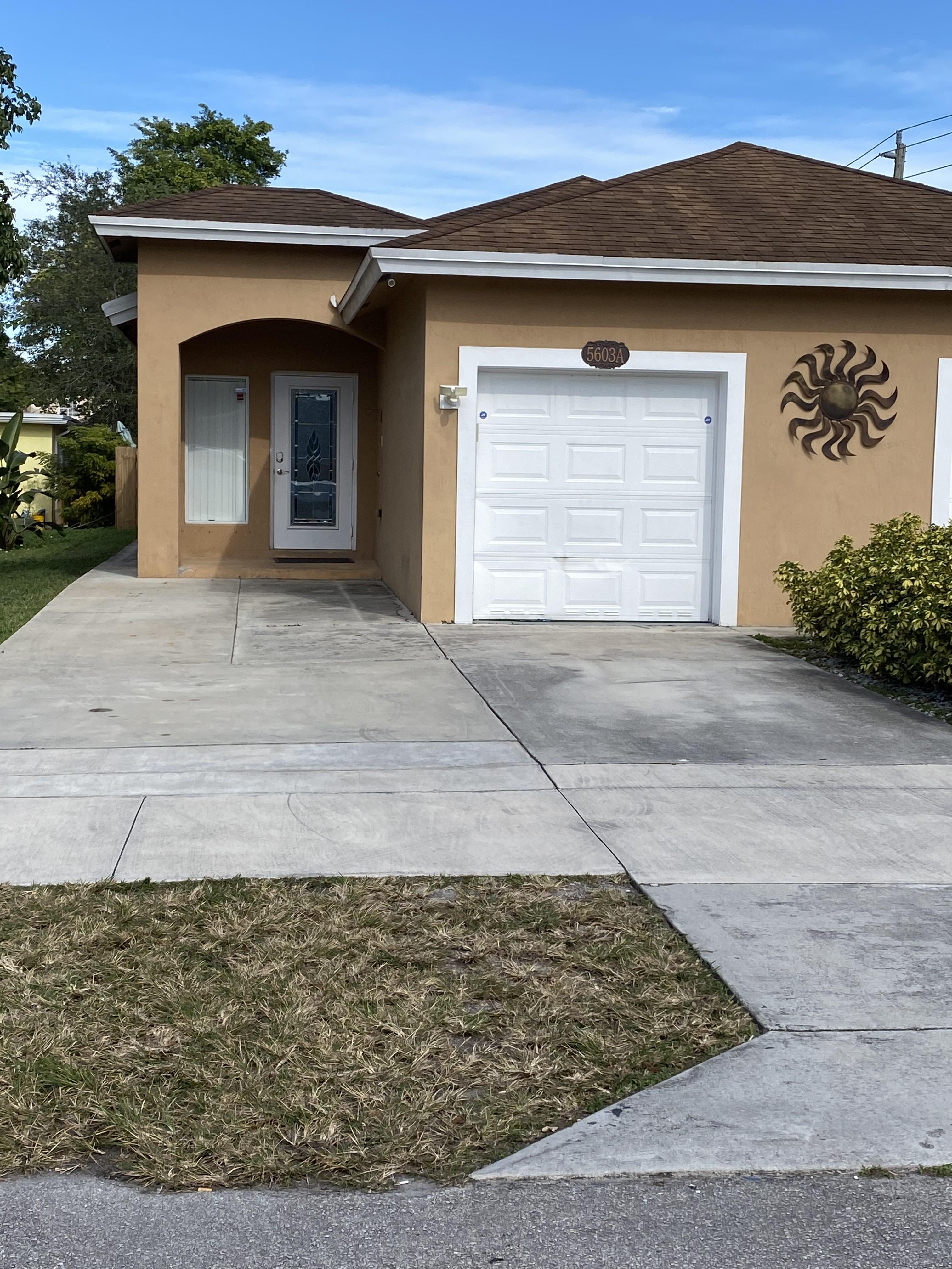 5603 Polk Street – photo 1