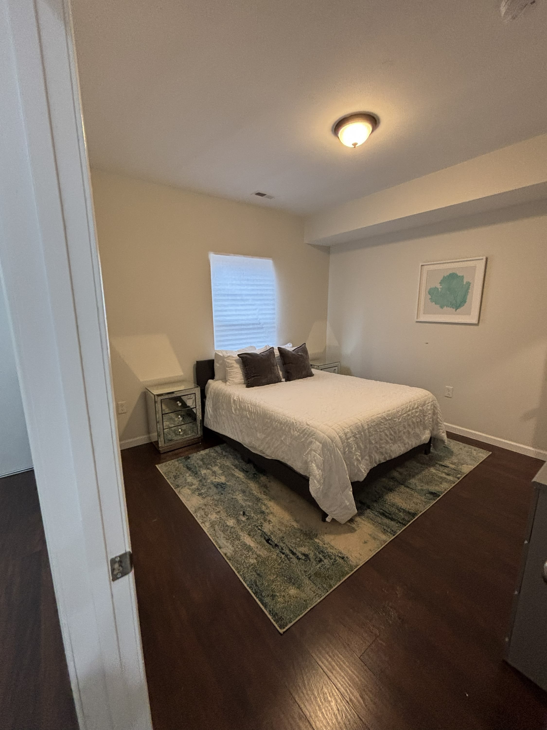 6005 Eads Street Northeast – photo 2