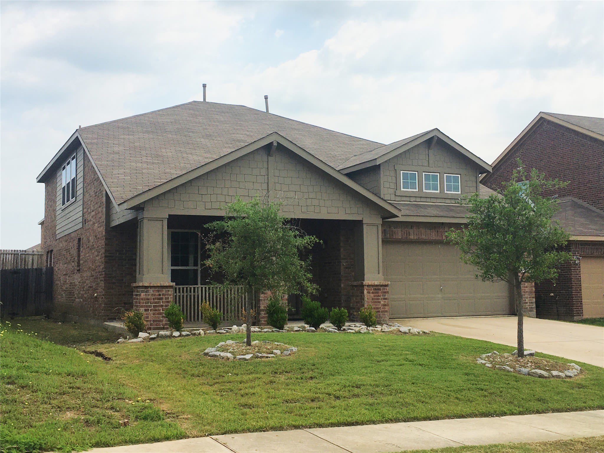 9410 Smoke Tree Drive – photo 2