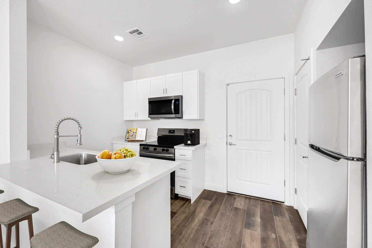 Youngtown Flats – photo 4