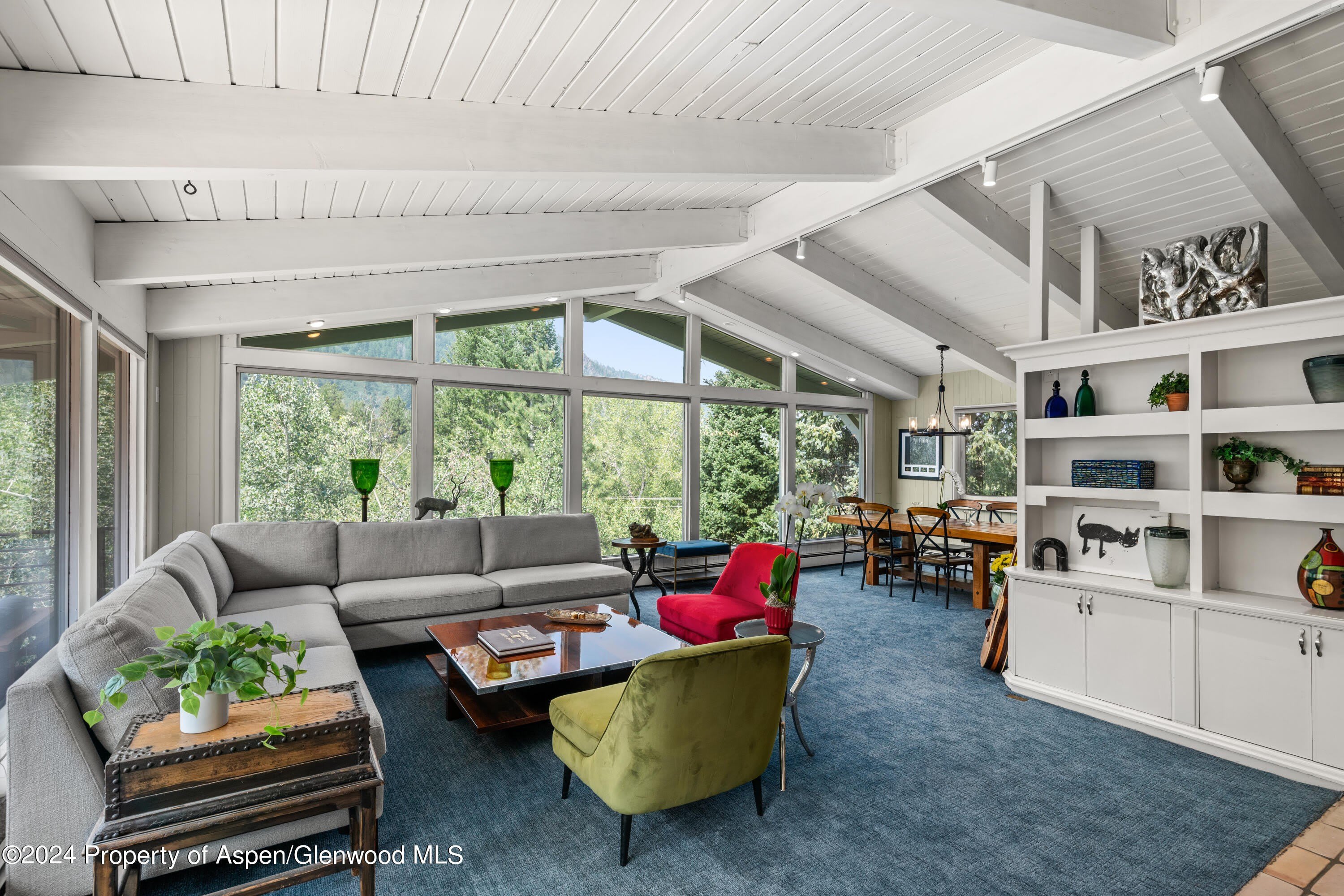 154 E Lupine Drive – photo 3