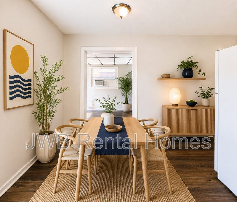3330 Marlo St – photo 5